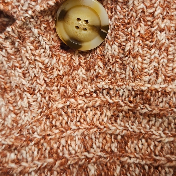 Cabi Women's Twist Yarn Cardigan - Picture 6 of 8